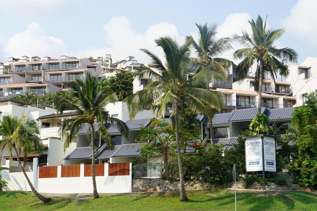 Airlie Seaview Apartments Airlie Beach Esterno foto